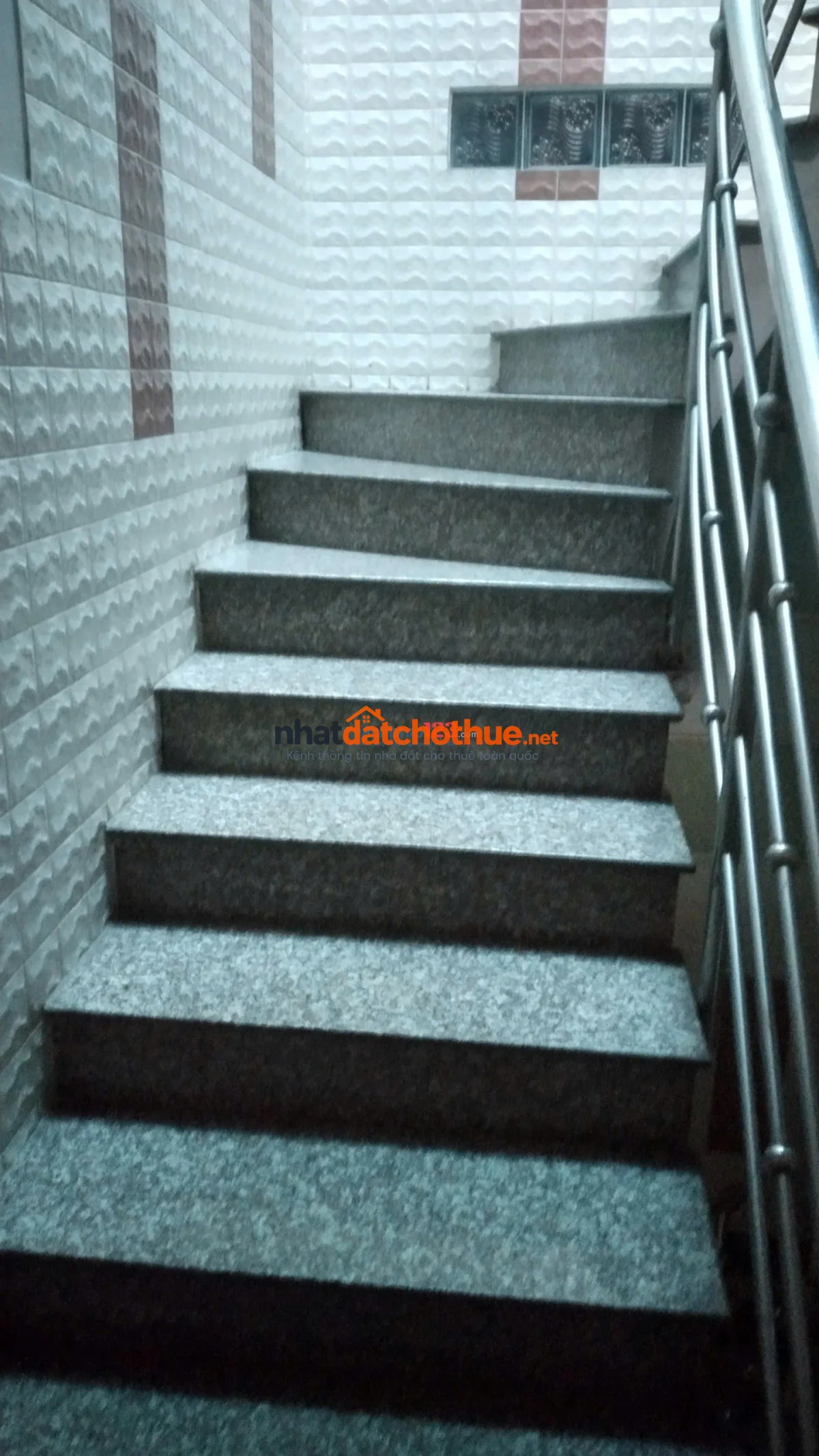 PHÒNG TRỌ CHO THUÊ 17m2 KHU PHAN XICH LONG ,PHƯỜNG CẦU KIỆU TPHCM