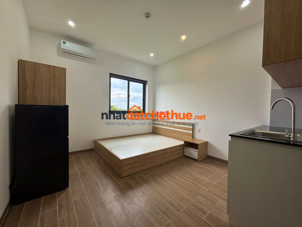 Cho thuê chdv Cát Lái gần citisoho, siêu rộng 25m2 Giá 4tr3 full nt có nệm
