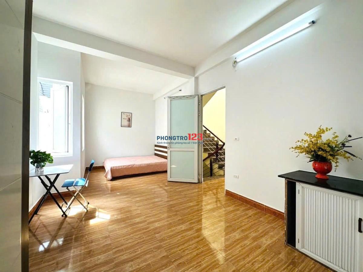 Địa chỉ : Nhà số 4 tuyết 16 khu đô thị lideco TRỐNG PHÒNG 301 giá 2,5 tr, vsc ở luôn 1