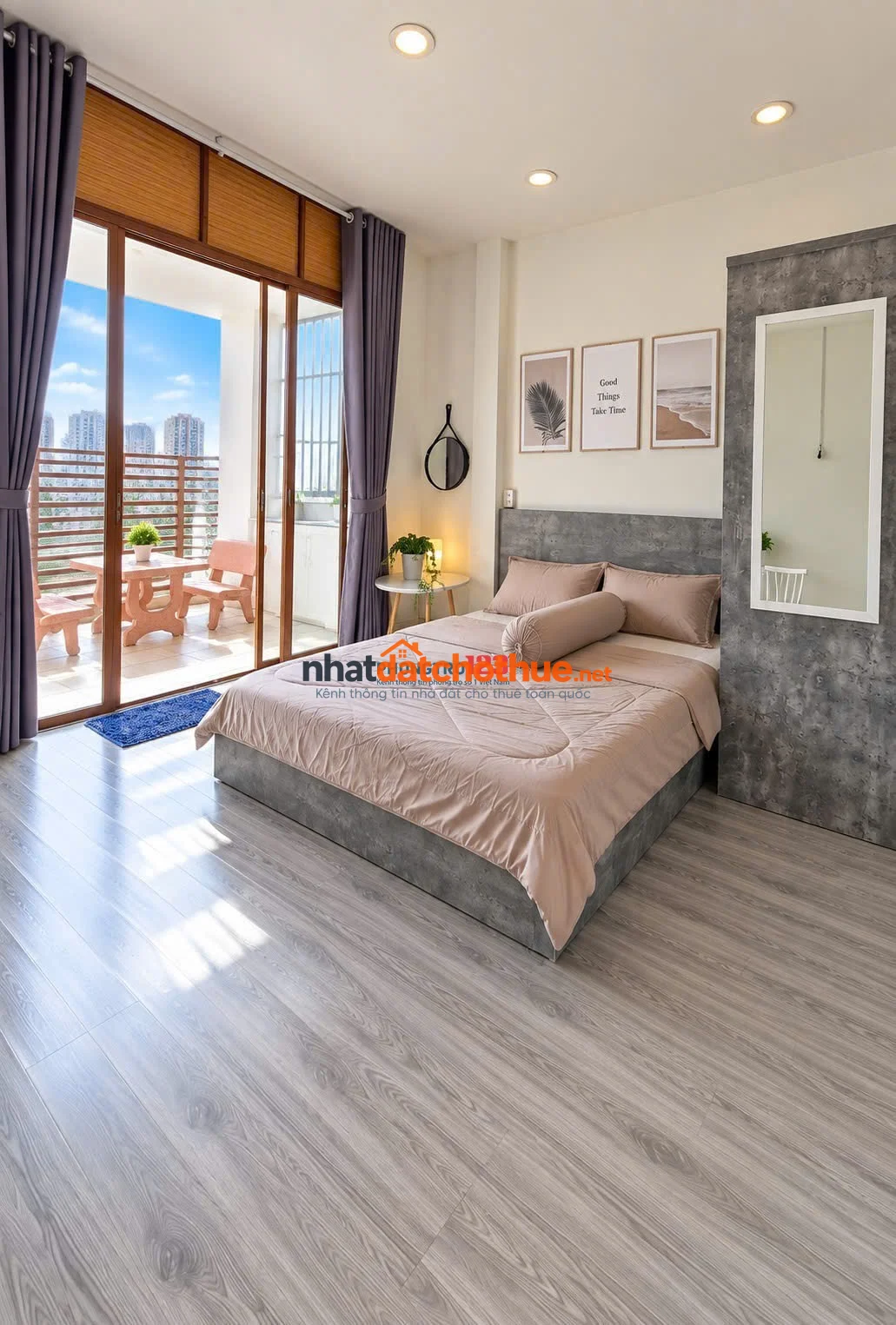 Cho Thuê Căn Hộ Ban Công Lớn, Full Nội Thất Đường Ung Văn Khiêm, Bình Thạnh – GẦN Q1, LM81