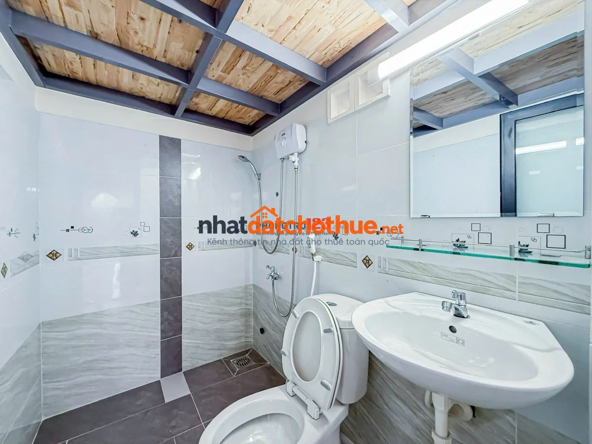 Phòng mới ở HTP cho những khách nào chốt luôn trong ngày sẽ giảm mạnh ạ