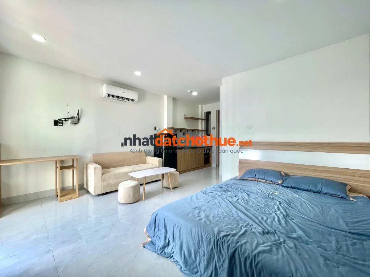 Căn hộ cho thuê 1 phòng ngủ ban công rộng, không gian thoáng, căn hộ rộng tại Nguyễn Thượng Hiền, gầ