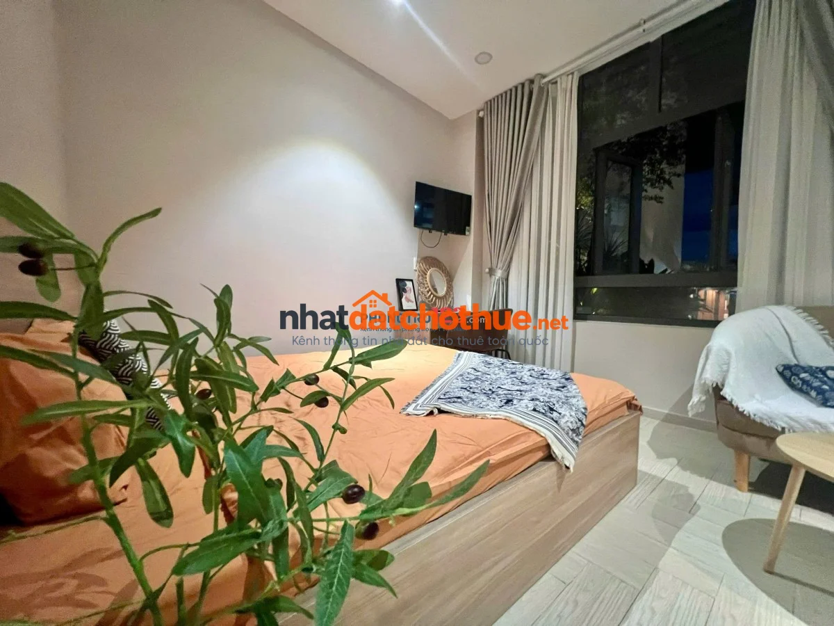 PHÒNG FULL NỘI THẤT CỬA SỔ LỚN NƠ TRANG LONG SIÊU THOÁNG RỘNG DỌN VÀO Ở NGAY KHU VỰC TRUNG TÂM 1