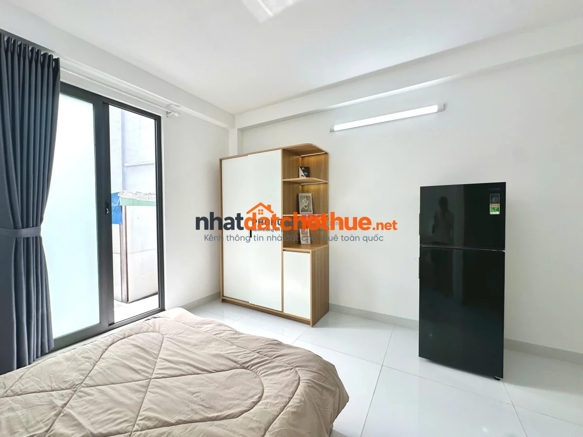 SIÊU PHẨM LẦU 1 SÁT VÁCH QUẬN 1 – MÁY GIẶT RIÊNG, BAN CÔNG CỰC ĐẠI, GIÁ DƯỚI 7 TRIỆU DỌN VÀO Ở NG