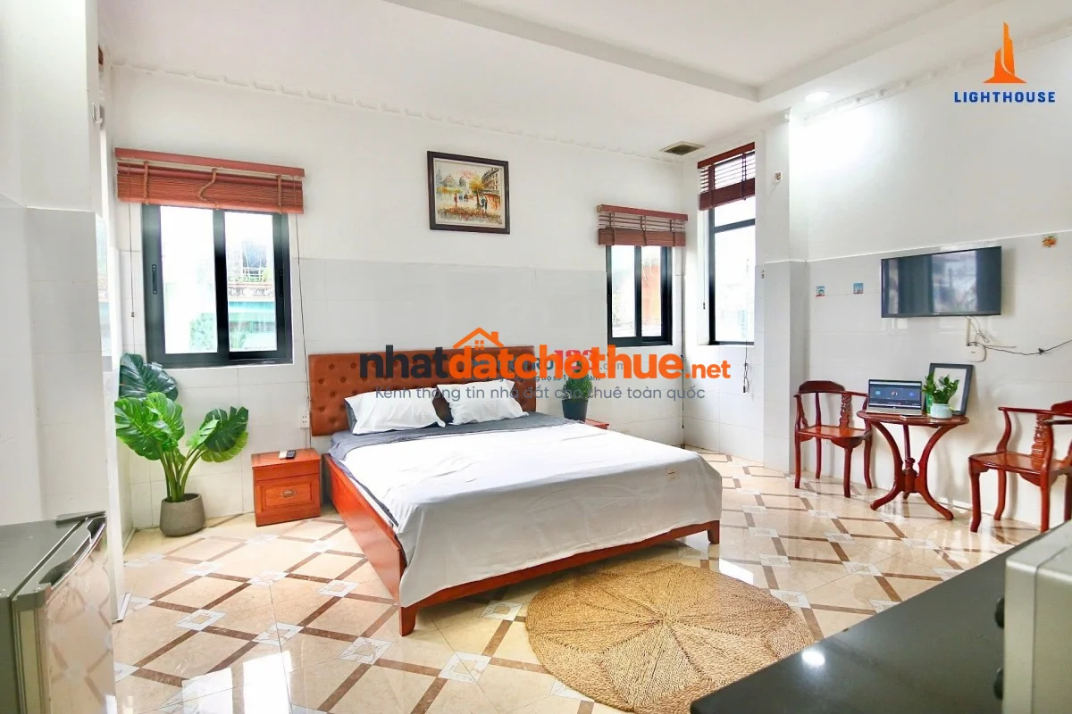 Cho thuê phòng cửa sổ lớn gần đại học kinh tế - đh hoa sen - đh bách khoa - đh sài gòn - đh sư phạm