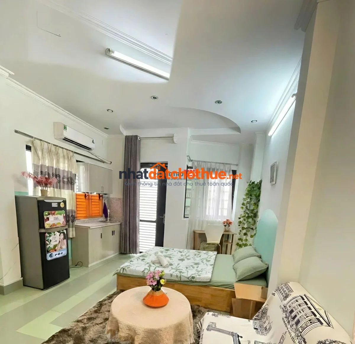 Mã P06 giá 6tr5 Studio ban công 25m2 có cửa sổ rộng, lầu 2.5 ( qua tầng lửng) 1
