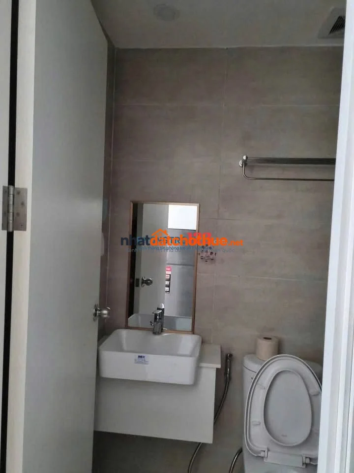 Chung cư Satra Eximland- Phan Đăng Lưu căn 2p ngủ giá 15,5tr/tháng 1