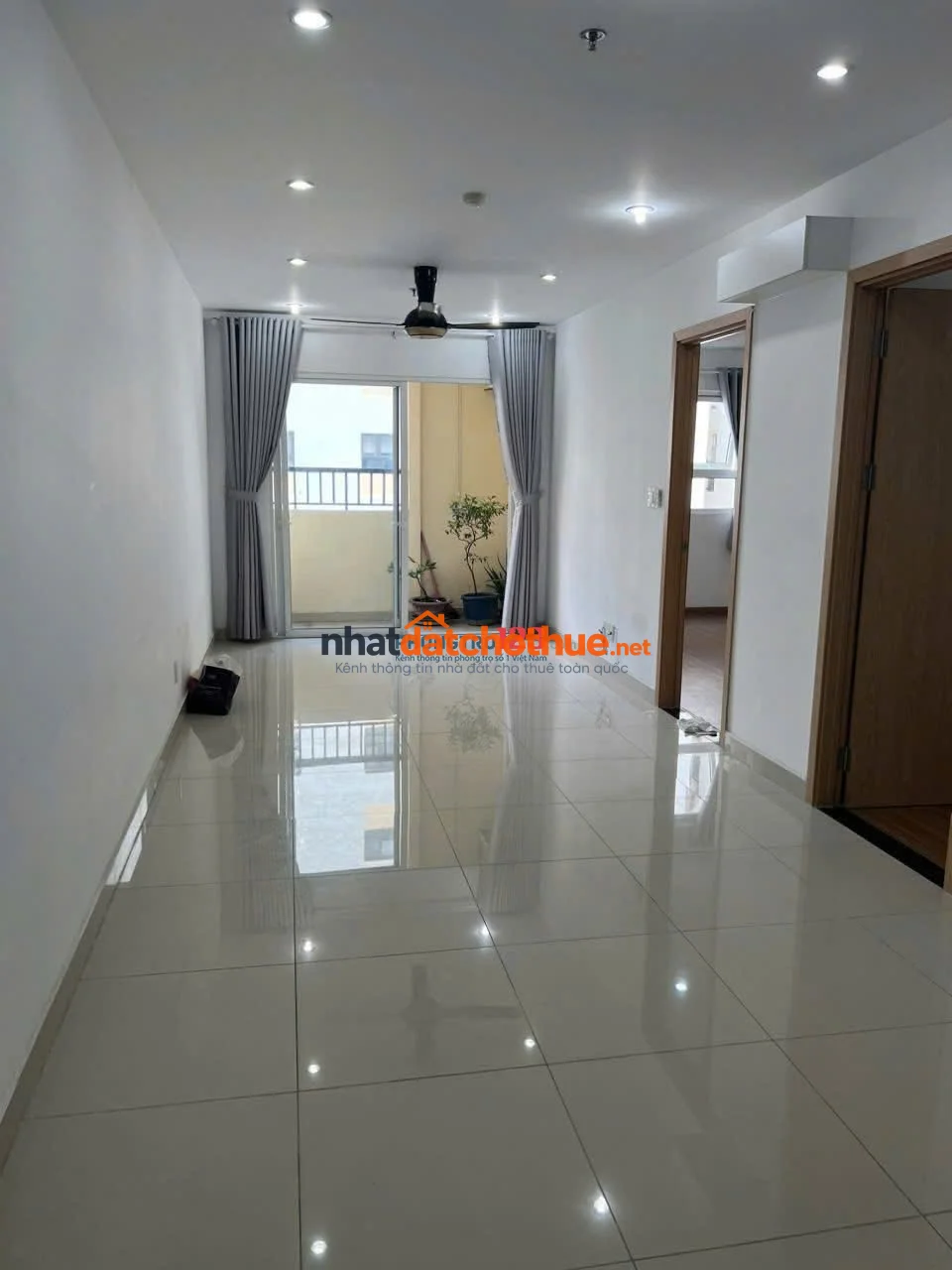 Chung cư Phan Văn Trị, BT: 75m2, 2p ngủ, máy lạnh, 10tr/tháng 1