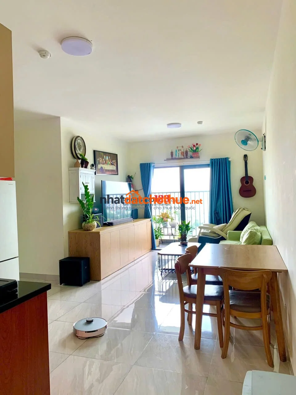 Cho thuê C.c cao cấp Charmington La Pointe, Quận 10 - 3PN, giá thuê 25tr/tháng 1