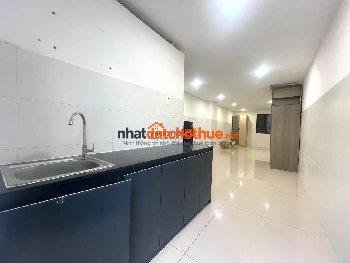 CHO THUÊ CĂN 2PN-2PK SIUU RỘNG NGAY ĐẦM SEN - NGÃ 4 BỐN XÃ- KHÔNG GHAN NGƯỜI XE