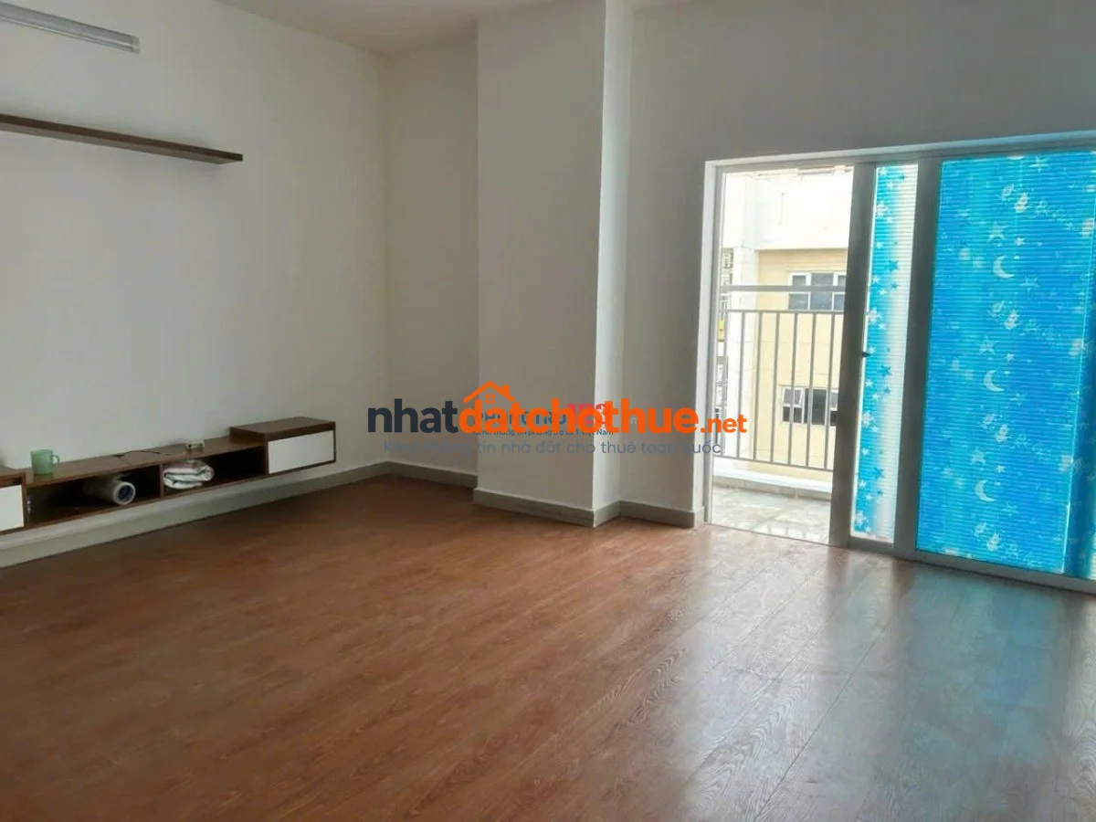 Chung cư Screc-Trường Sa, Quận 3-Ko nội thất, 2PN, 84m2 Giá 11 triệu/th. 1