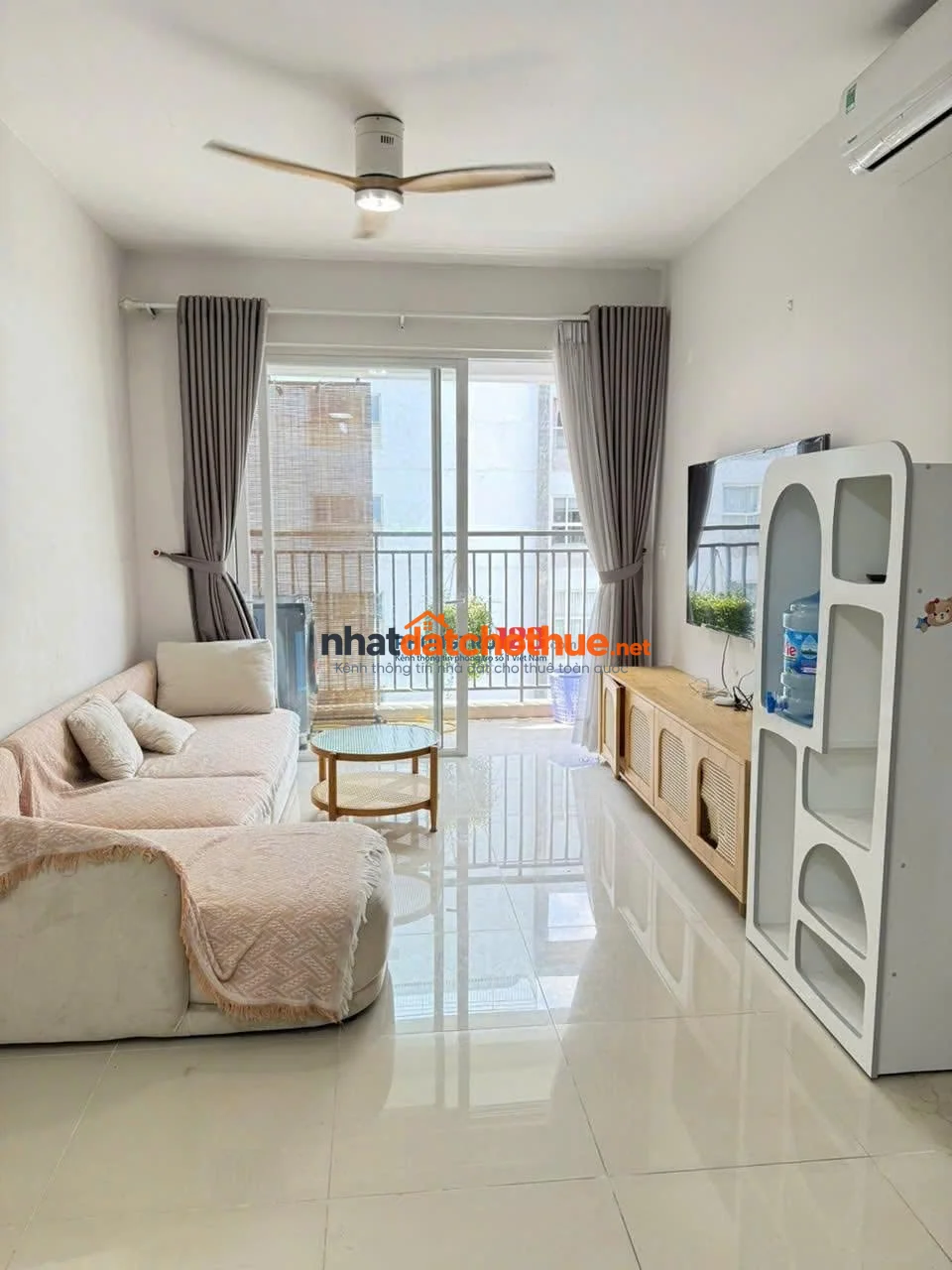 Chung cư Cộng Hòa Plaza 2 PN Full nội thất 75m2 giá thuê 13 triệu/th. 1