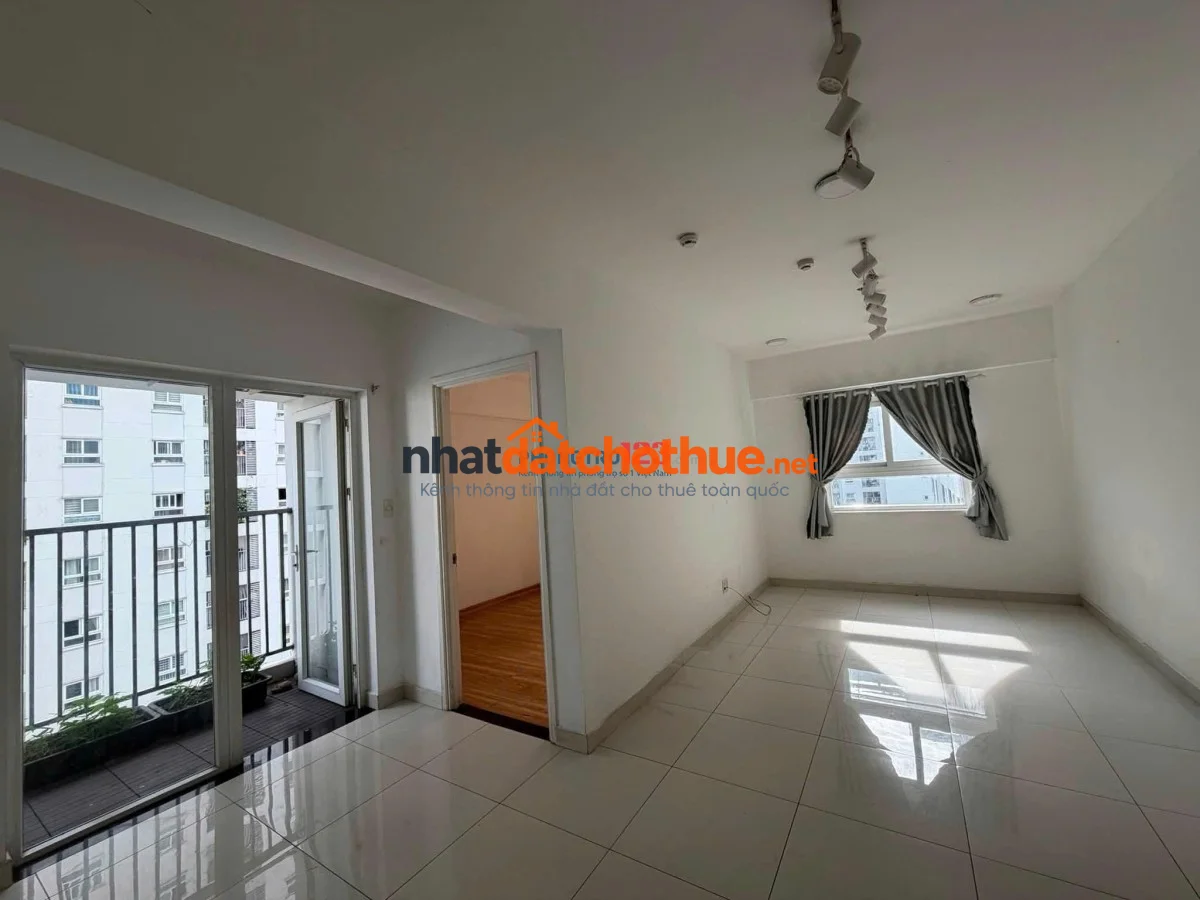 Chung cư Bàu Cát 2, 3PN, Ko nội thất 90m2, giá thuê 11,5 tr/tháng. 1
