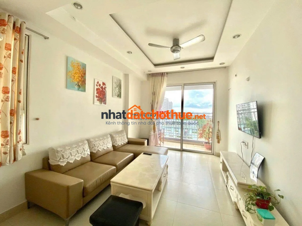 Central Plaza-Ban công, Nội thất cao cấp, 80m2 ,2PN Giá thuê 13.5 tr/tháng 1