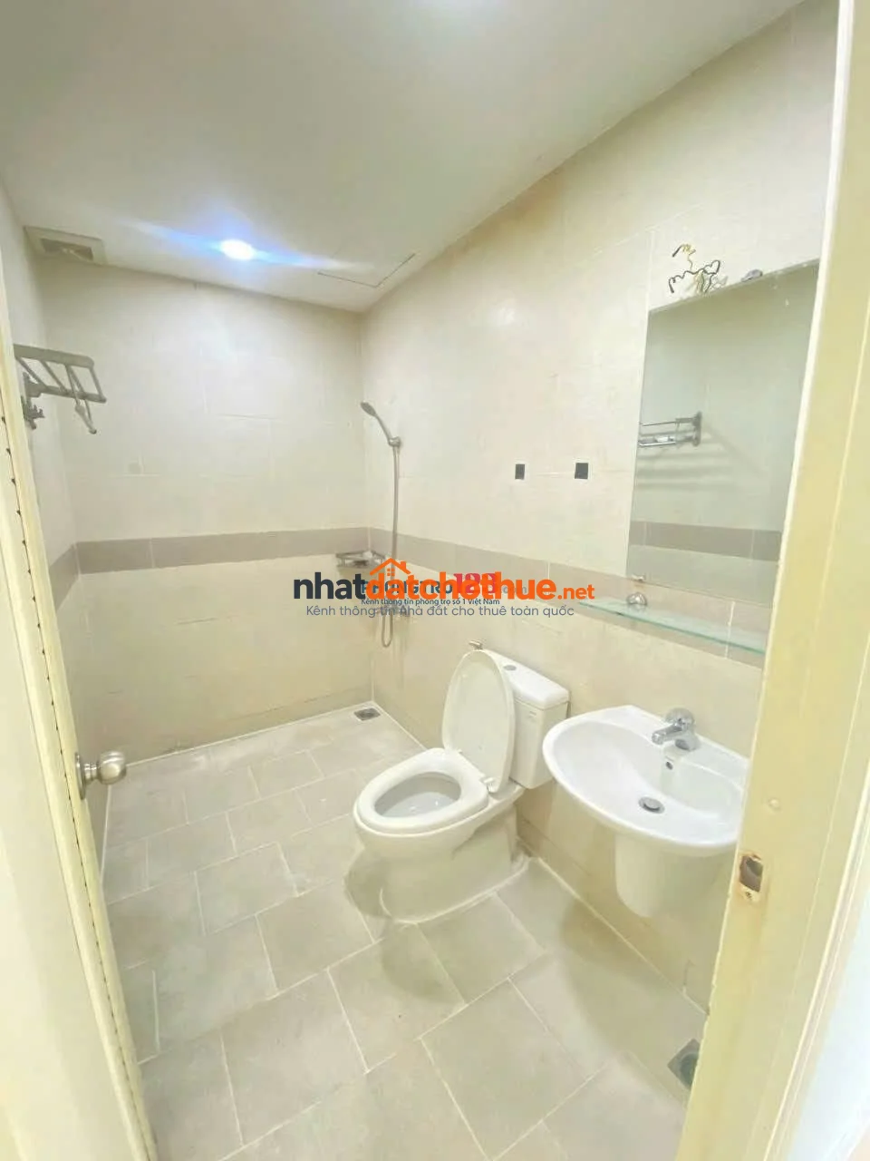 Chung cư Bảy Hiền cho thuê 3p ngủ, không nội thất giá 10,5tr/tháng