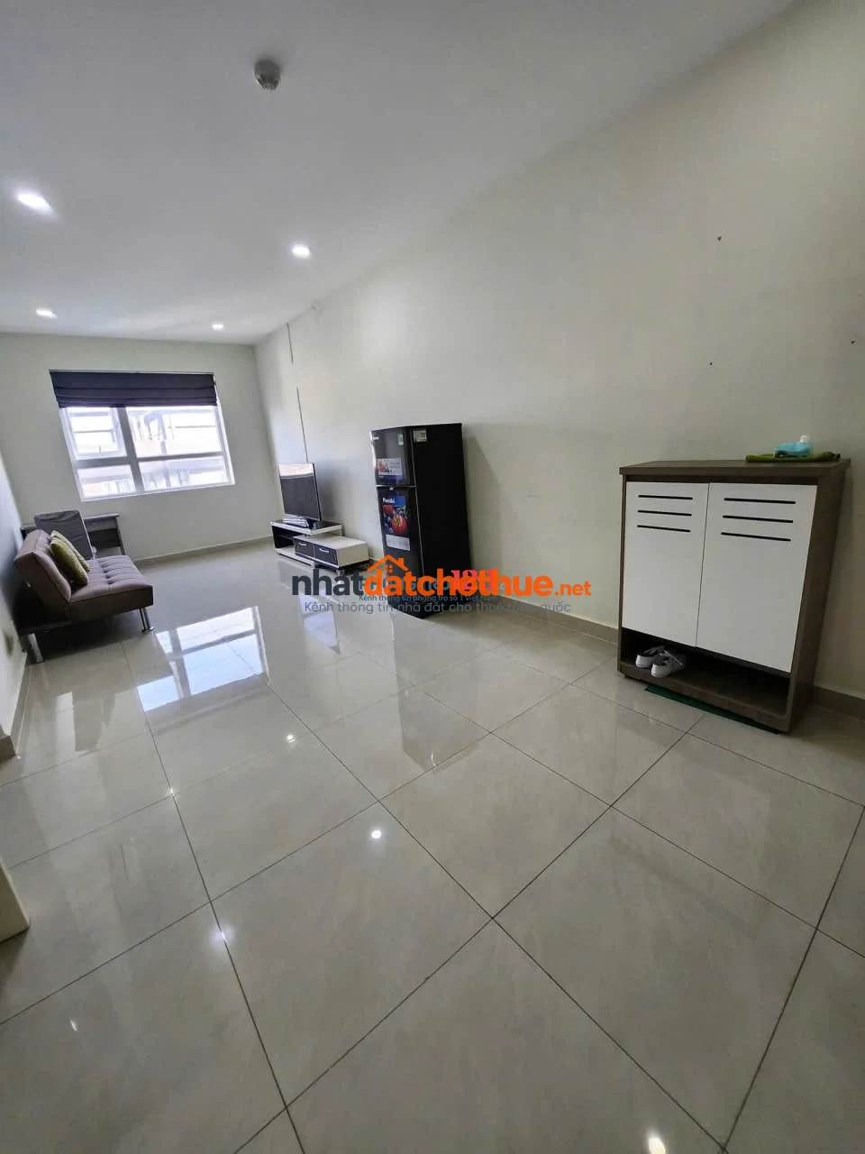 Chung cư Central, Phạm Văn HAi, TB: 2p ngủ, căn góc, 12,5tr/th 1