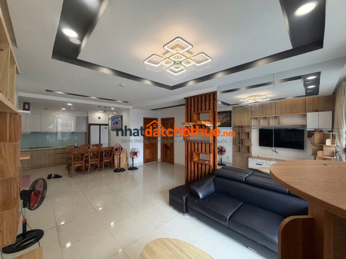 CHung cư Ruby, 2A Nguyễn Sỹ Sách, TB: 90m2, 2p ngủ, NT, nhà mới, 9,5tr 1