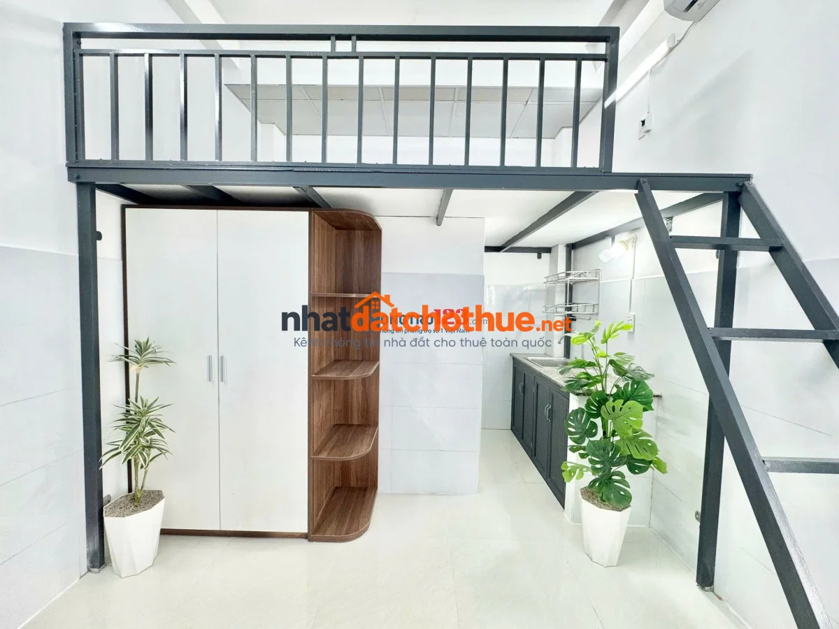 Phòng mới ngay Metro Bình Thái, ngã 4 Thủ Đức, có ban công, đầy đủ nội thất, an ninh