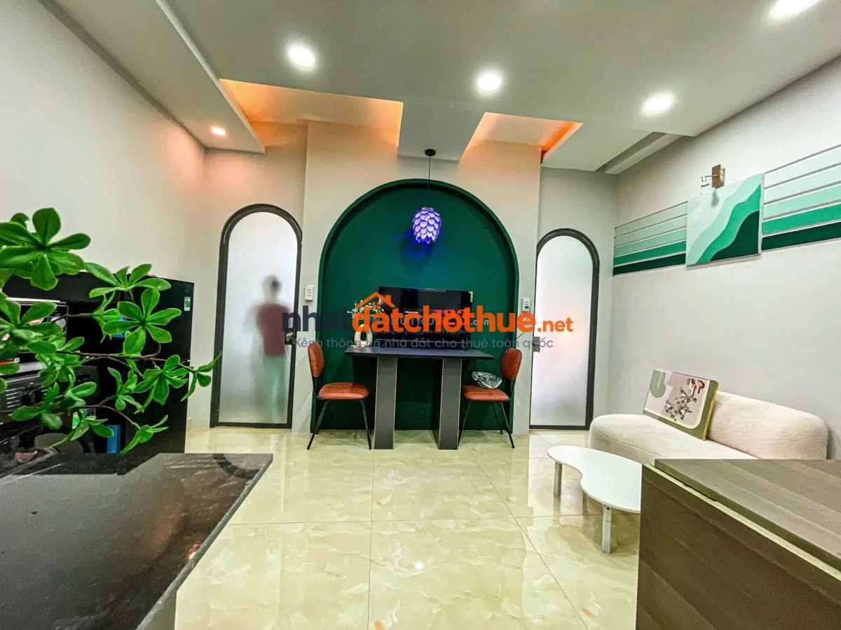Căn hộ 2 phòng ngủ ban công new 100% Gần Quận 1 Hai Bà Trưng_Công Viên Lê Văn Tám_Nam Kỳ Khởi Nghĩa