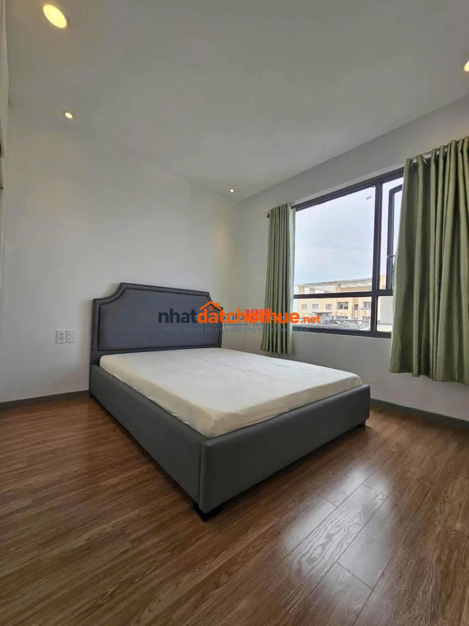 C/c Cộng Hòa Garden, P12, Tân Bình: 80m2, 2p ngủ,NTCC, 15tr/th 1