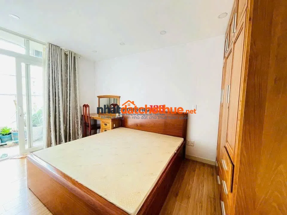 Chung Cư Ngô Tất Tố căn 2p ngủ, nội thất giá 12tr/th