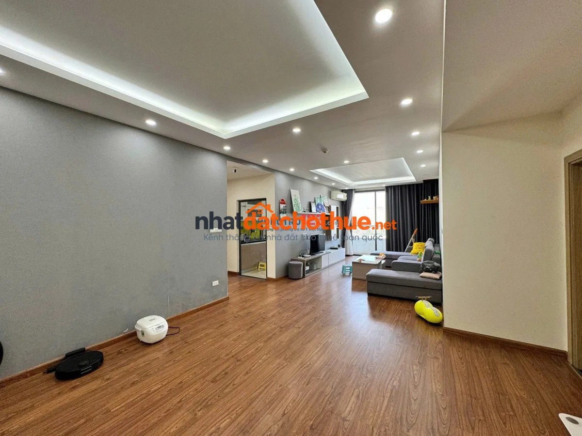 Căn góc 2p ngủ- Ruby Garden- Nguyễn Sỹ Sách- 10tr/tháng