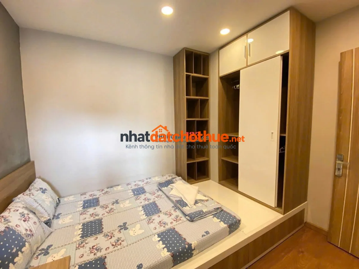 Cho thuê chung cư 2p ngủ Cộng Hòa Plaza giá 11tr/th