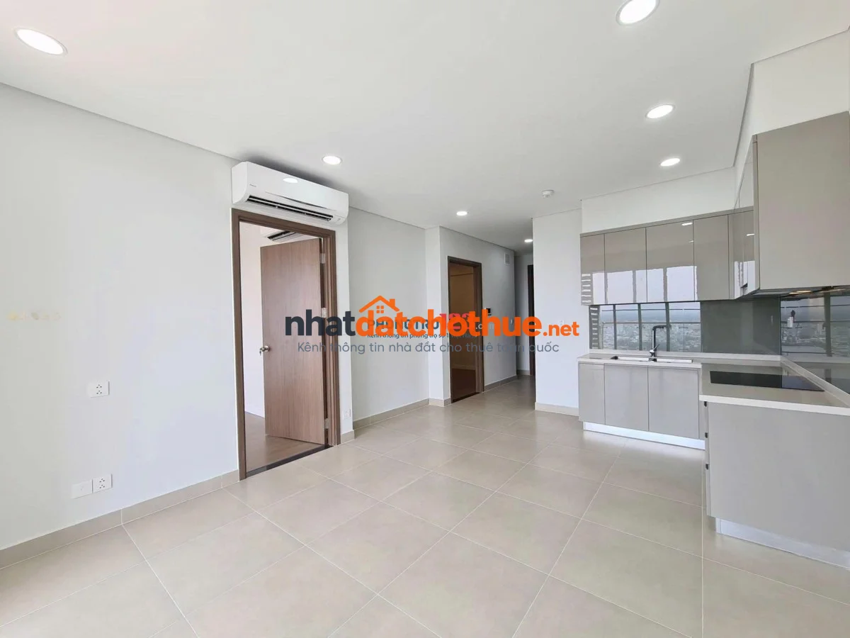 Căn góc 3 PN, 109m2, căn hộ ResGreen-Tân Phú giá 13.5 tr/th, ko Nội Thất.