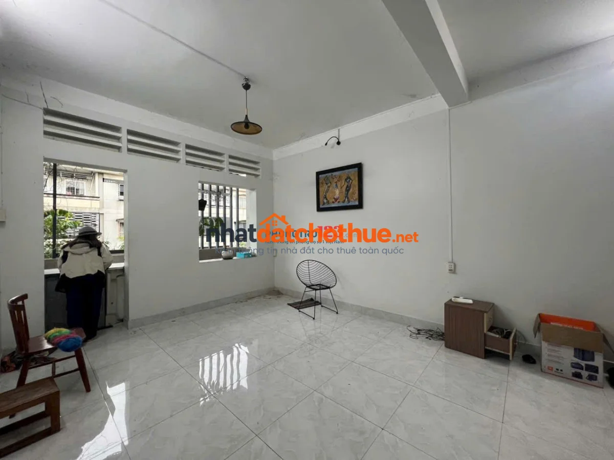 C/c Trần Quốc Thảo- 1p ngủ 53m2, giá 9tr/tháng