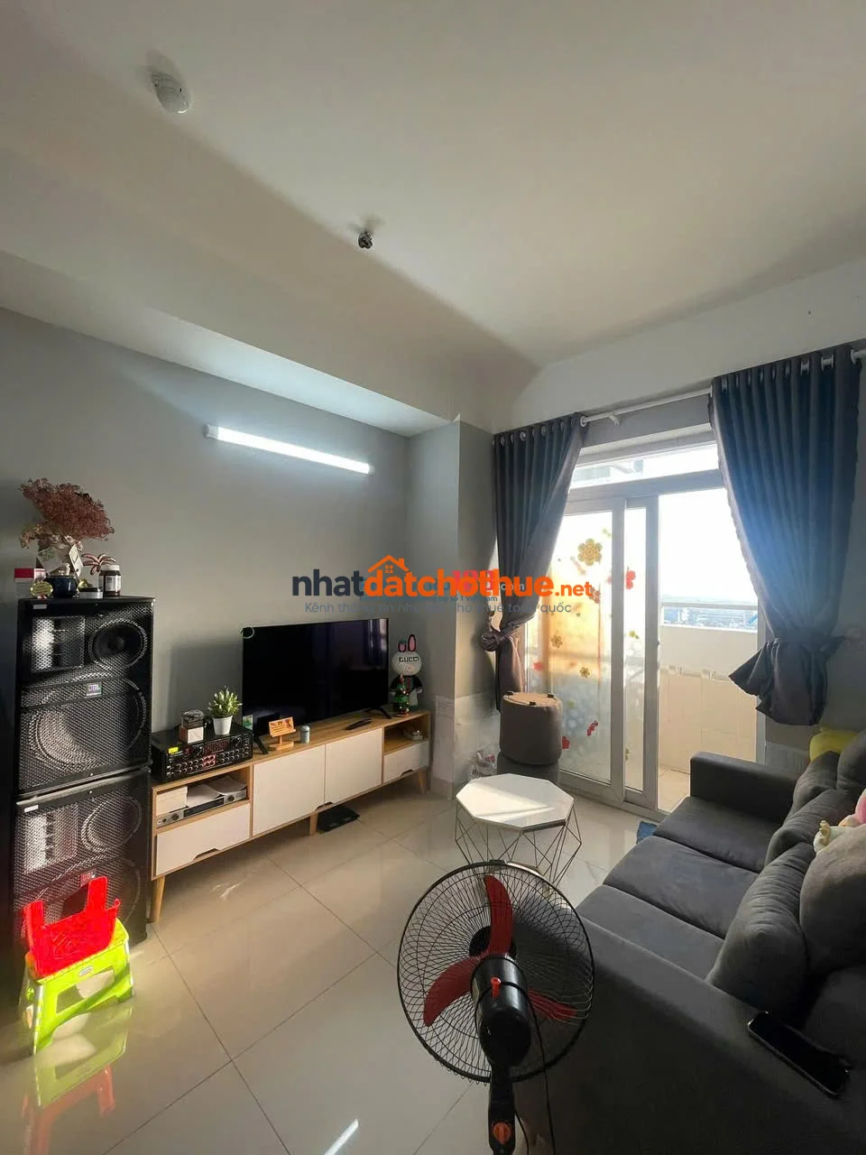 Chung cư Tô Ký, Quận 12: 65m2, 2p ngủ, nhà trống, 6triệu