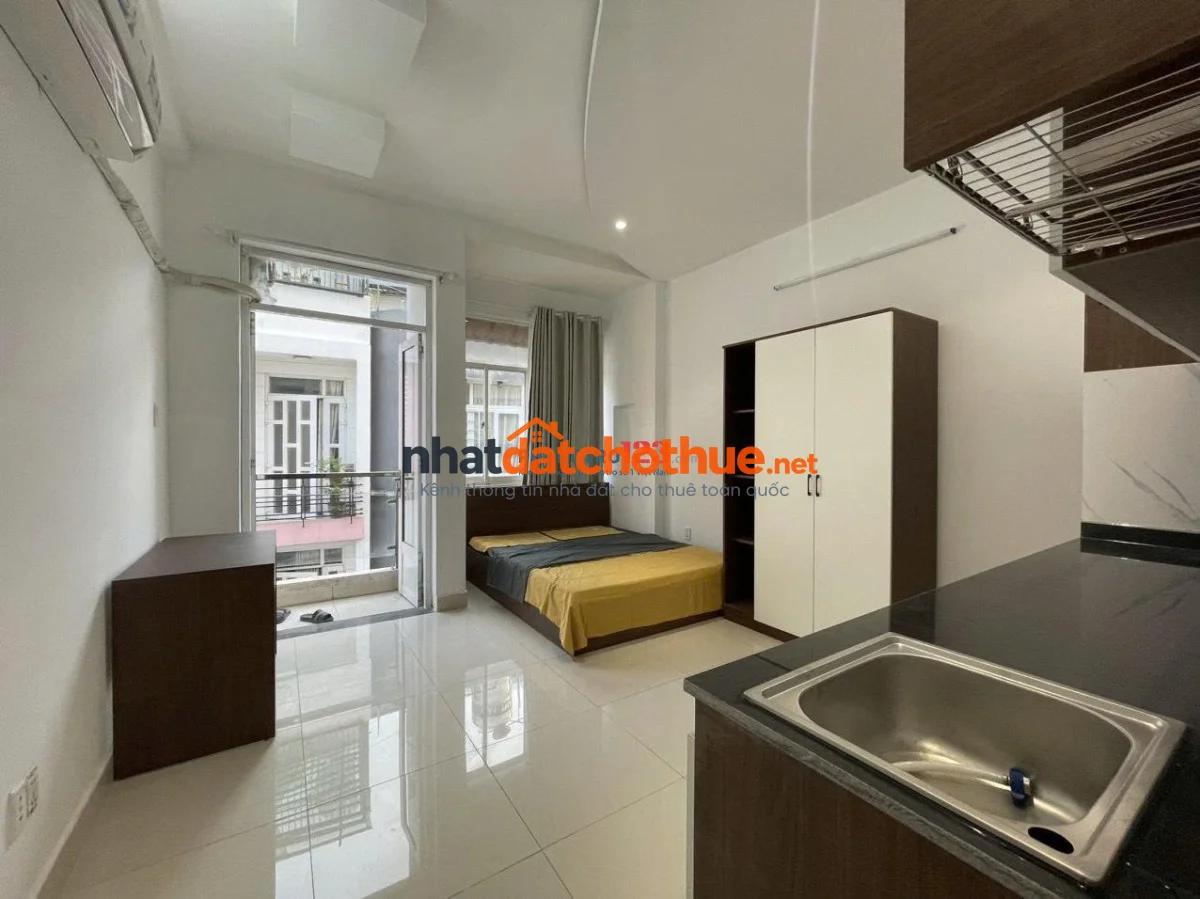 Cho thuê căn hộ rộng, ban công thoáng, máy giặt riêng – Nơ Trang Long, Bình Thạnh gần Bà Chiểu, Q1