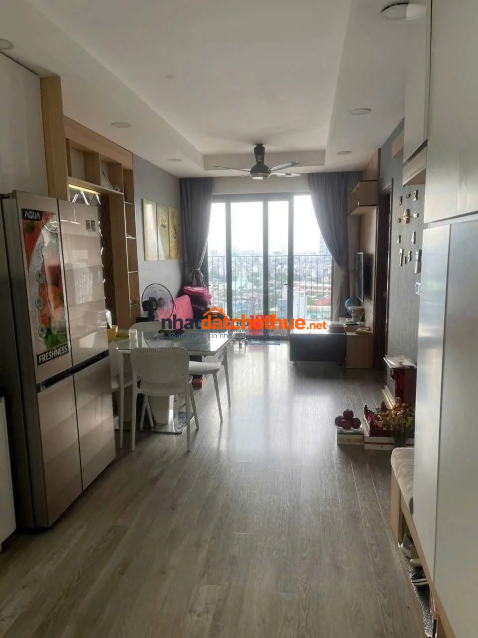 Chung cư Screc, Trường Sa, Q3: 95m2, 3p ngủ, full NT, 17tr/th