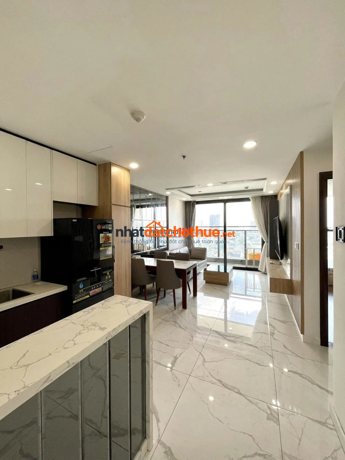 Căn hộ cao cấp Pearl Plaza-Điện Biên Phủ 2p ngủ giá 18tr/tháng