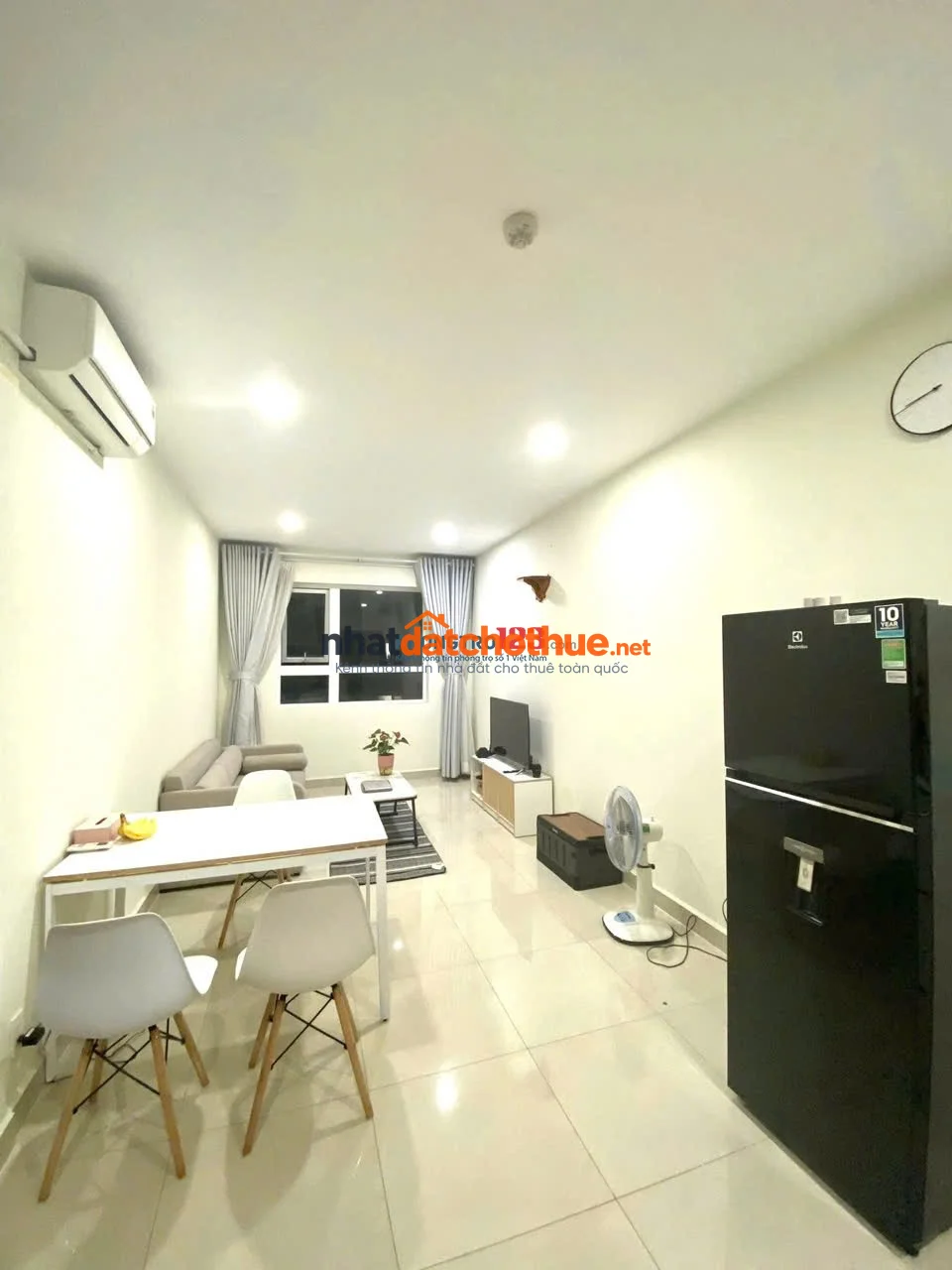 Chung cư Reverside 90, Nguyễn Hữu Cảnh, BT: 2p ngủ, NTCB, 13tr/tháng 1