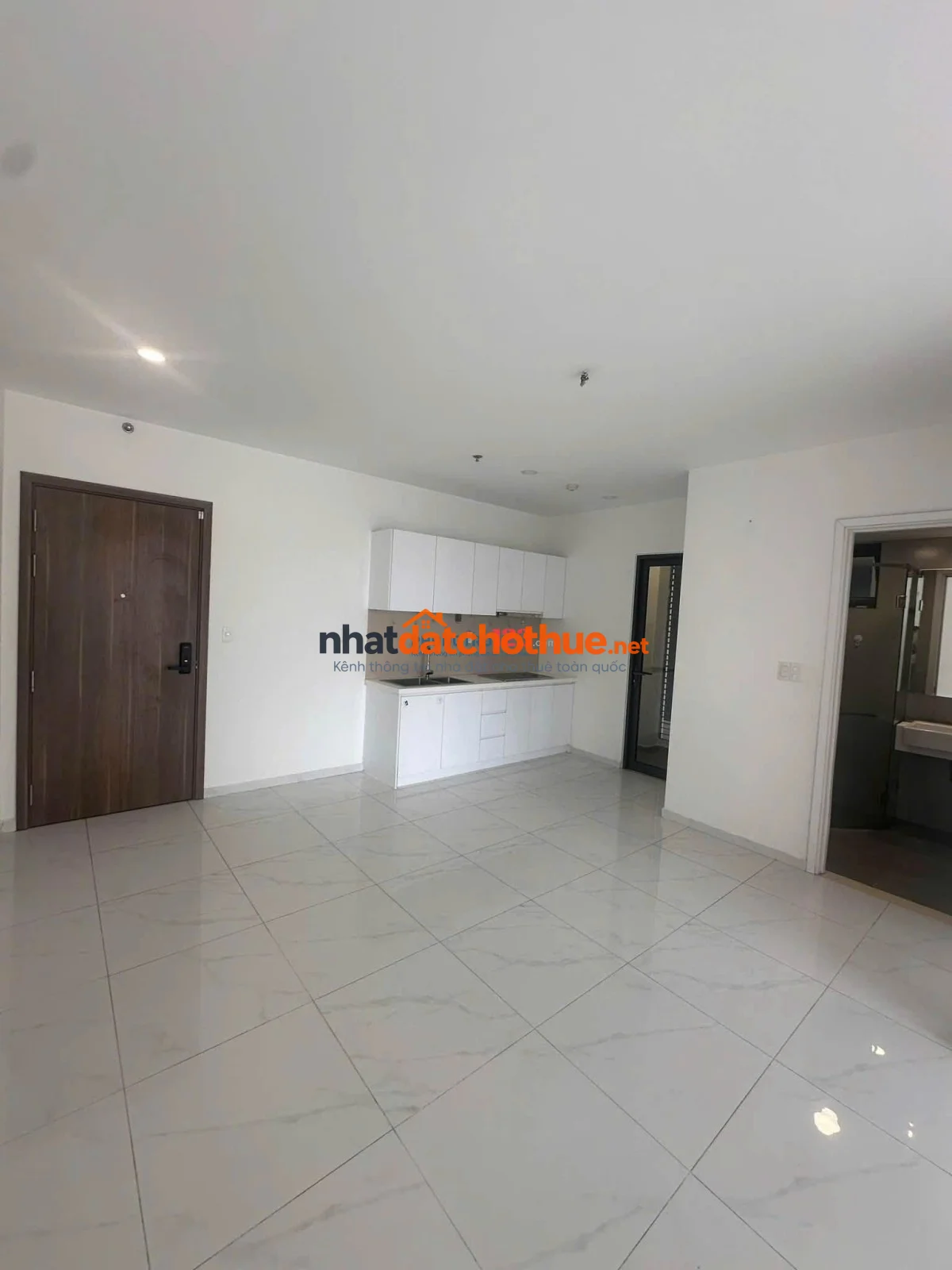 Chung cư tín phong 2PN, Ko nội thất, 79m2 giá 7.5tr/th nhận nhà liền