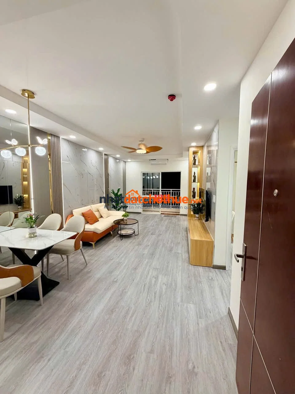 CC Cao Cấp Pearl Plaza. Điện Biên Phủ Bình Thạnh. 68m2 2PN. Full NT. 17TR500 1