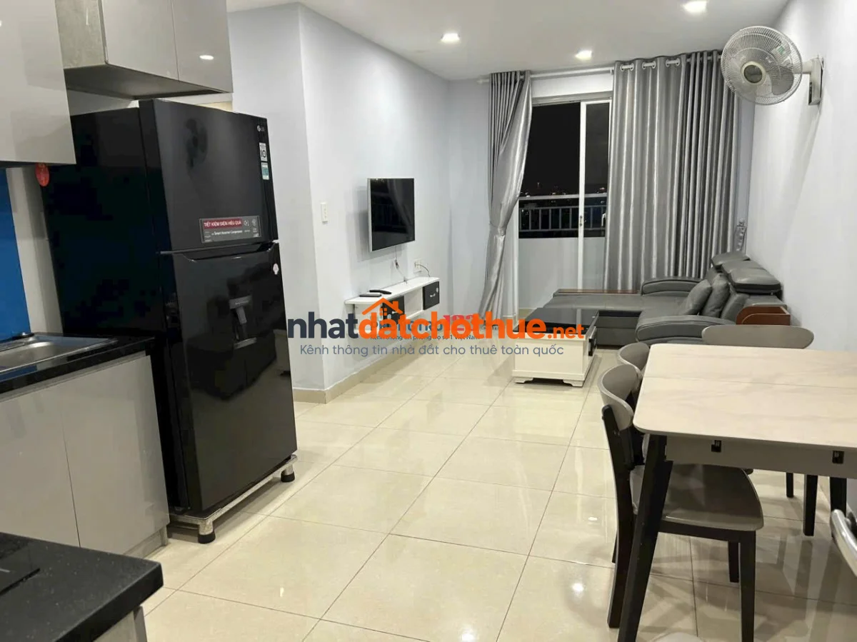 Chung cư 90 Nguyễn Hữu Cảnh, BT: 2p ngủ, có NT, 13,5triệu, nhà mới 1