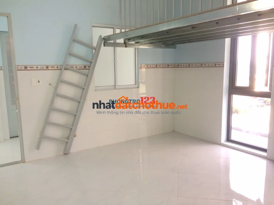 PHÒNG MỚI XÂY - NGAY LÊ TRỌNG TẤN CHỢ PHẠM ĐĂNG GIẢNG - DH CÔNG THƯƠNG - AEOL