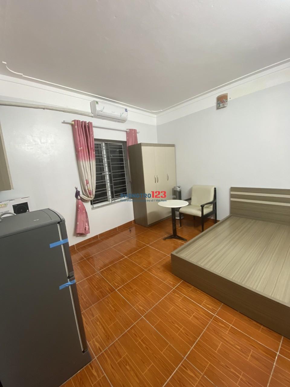 Cho thuê Căn chung cư mini giá rẻ tại Số 98 ngõ 116 Phan Kế Bính, Cống Vị, Ba Đình. Chỉ 4tr 1