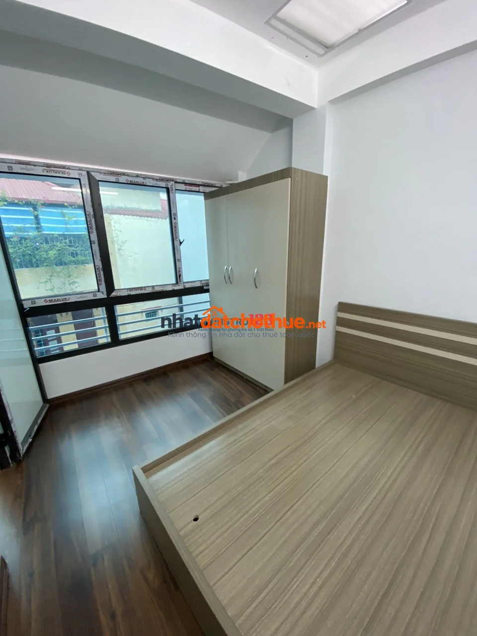 Cho thuê Căn chung cư mini 1N1K tại Số 98 ngõ 116 Phan Kế Bính, Cống Vị, Ba Đình. Chỉ 6.5tr