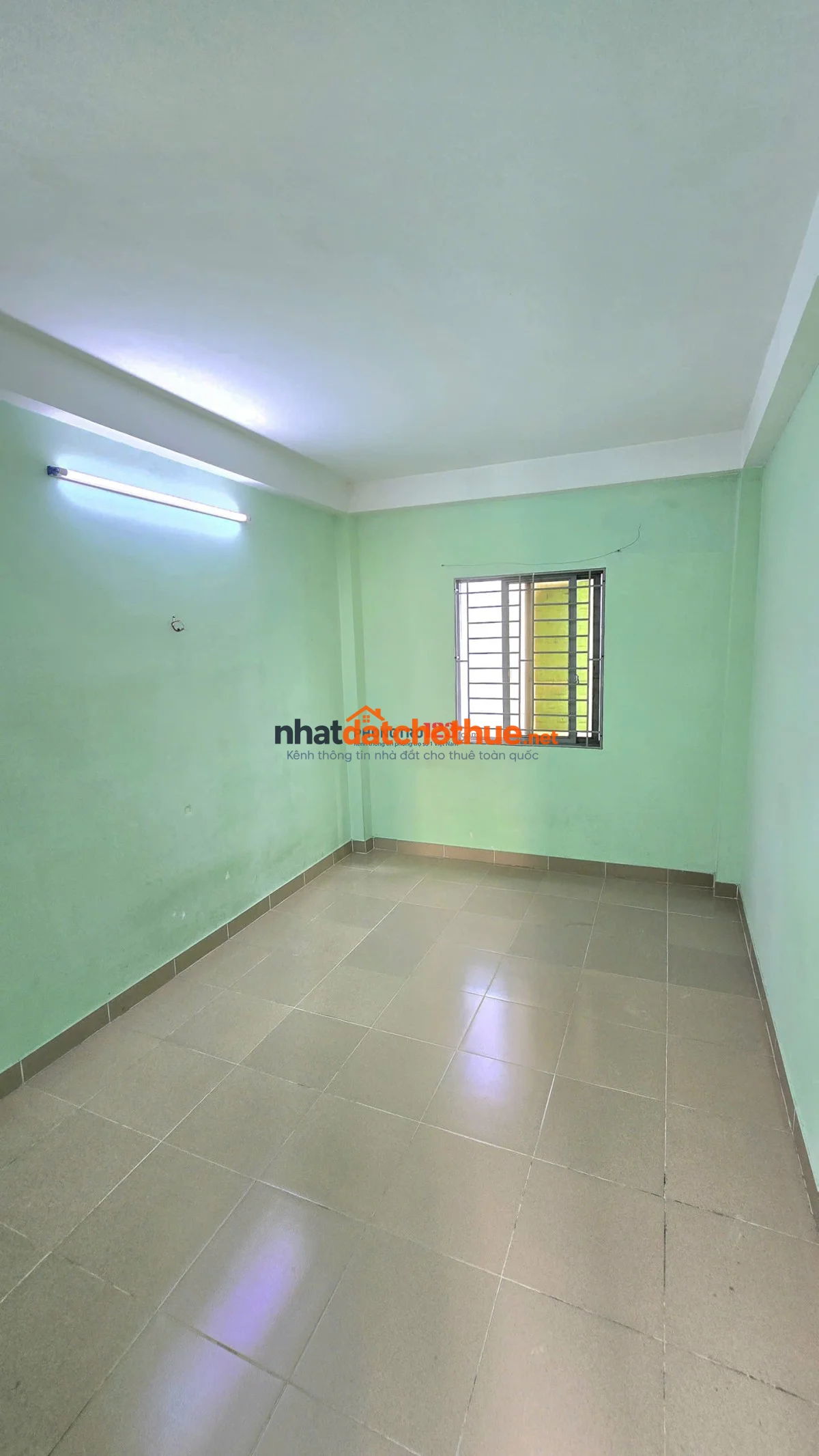 Phòng Trọ 12m2 Đường Thành Thái, Quận 10, Toilet Riêng, An Ninh, Yên Tĩnh