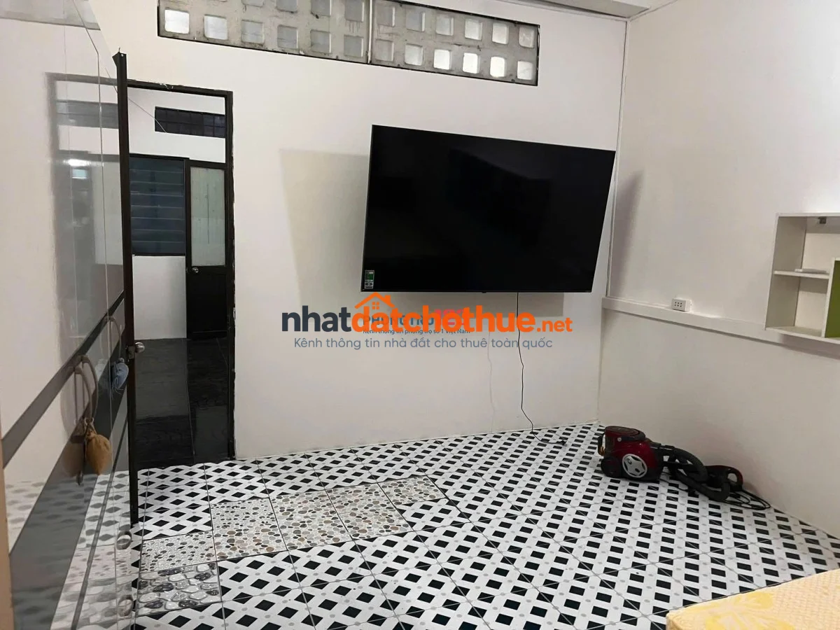 CHO THUÊ CĂN HỘ QUẬN 5 - GIÁ 8 TRIỆU/THÁNG
