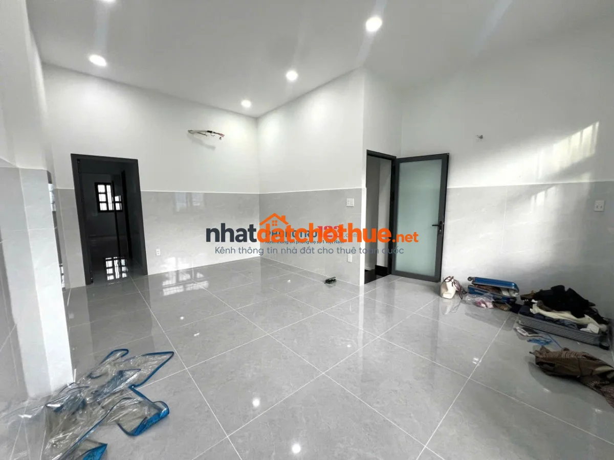 Thuê nguyên sàn lầu 1 - Tân thới nhất (quận 12) - Diện tích 60m