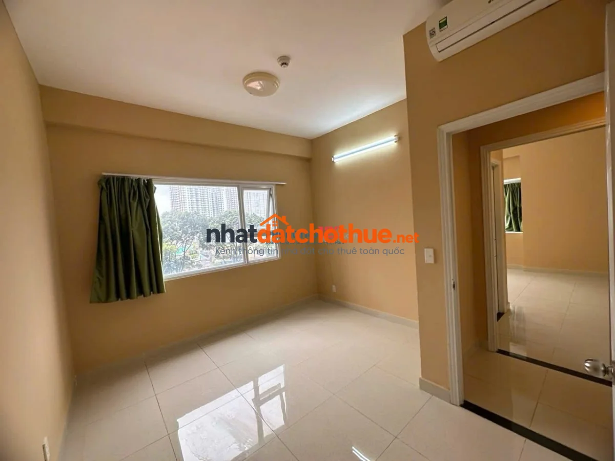 Cho thuê chung cư Nguyễn Phúc Nguyên Q3- Căn 3Pn, không NT giá 17tr5/th 1