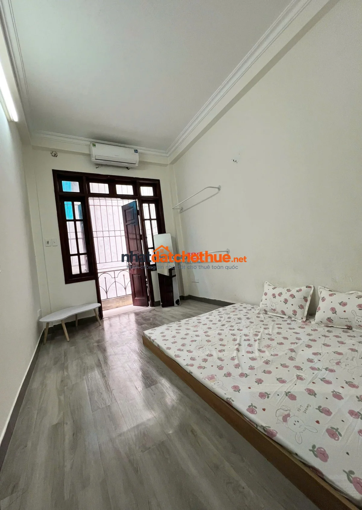 PHÒNG ĐẸP – GIÁ HỢP LÝ – GẦN HỒ BA MẪU