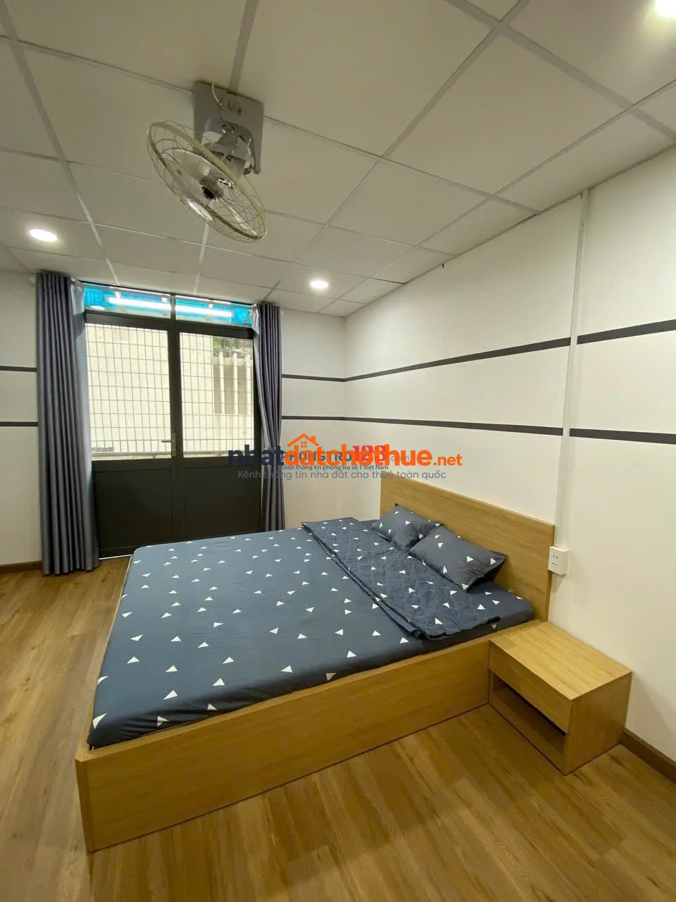 CHO THUÊ PHÒNG CÓ BAN CÔNG FULL NỘI THẤT, MÁY GIẶT RIÊNG – D5, BÌNH THẠNH GẦN UTH, FTU 1