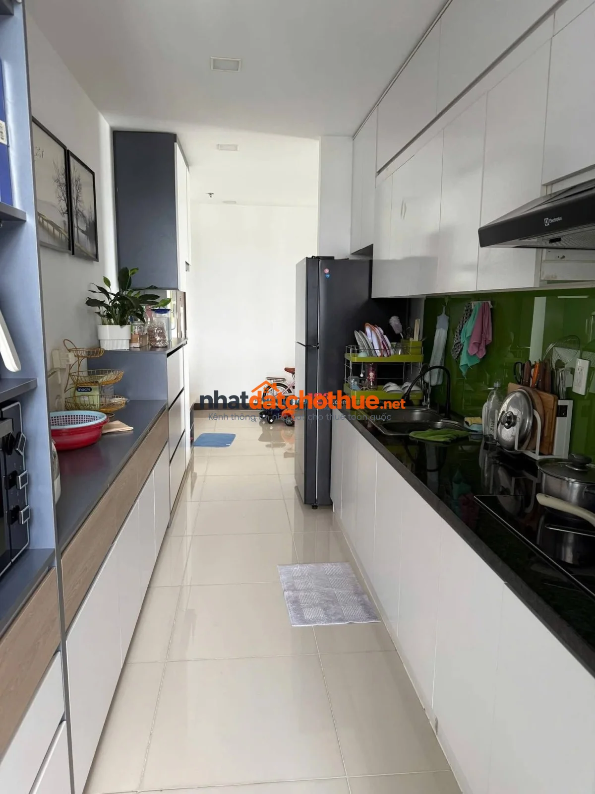 Cho thuê chung cư Phú Thọ - Căn góc 3PN, Full nội thất, giá 14tr/tháng 1
