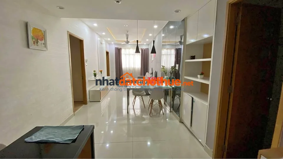 Cho thuê chung cư tại Saigon Pearl, Nguyễn Hữu Cảnh- Căn 2PN giá thuê 17tr/tháng