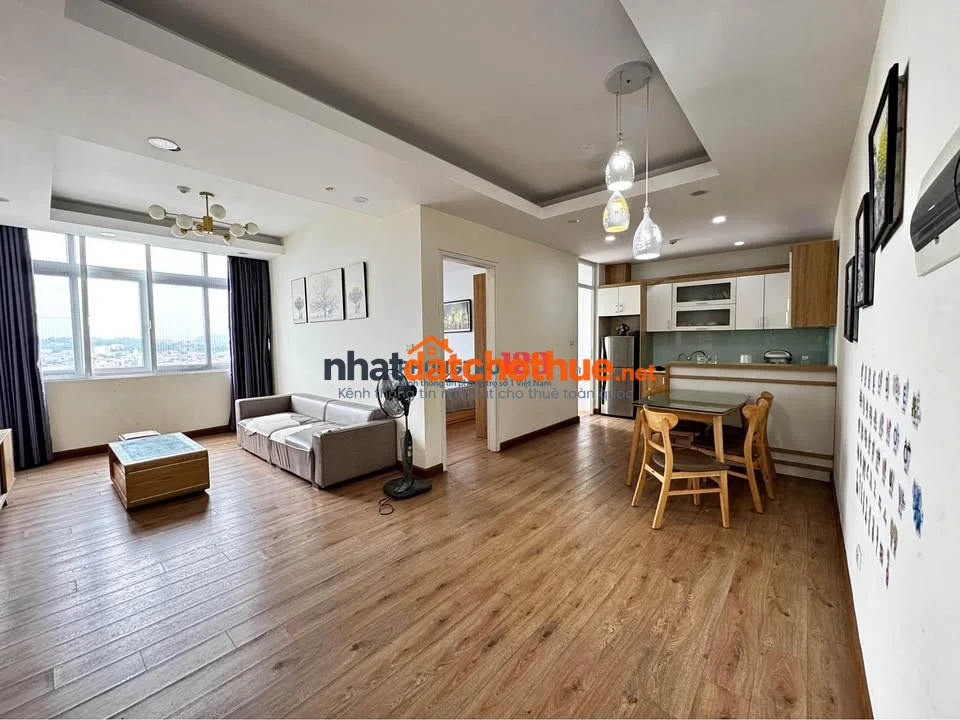 Cho thuê chung cư Hoa Sen, Lạc Long Quân - Căn 3PN, sẵn nội thất giá 14tr5/th