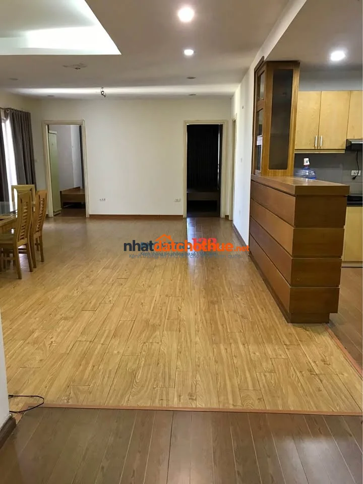 Cho thuê chung cư Phú Thọ, Nguyễn Thị Nhỏ- Căn 3PN, NTCB giá thuê 14tr/tháng